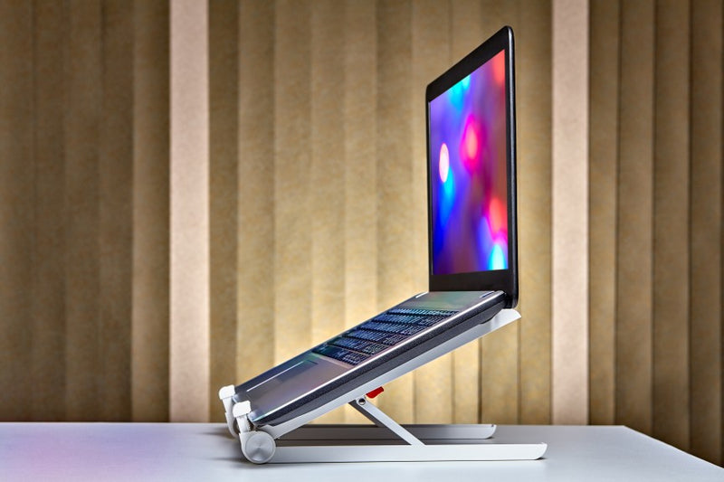Compacte laptoptafel
