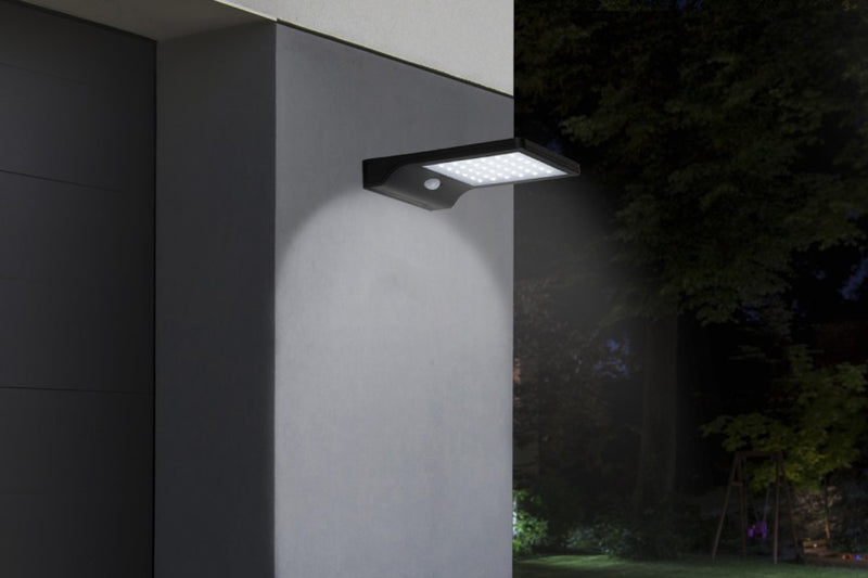 Kansas Solar Flat Light